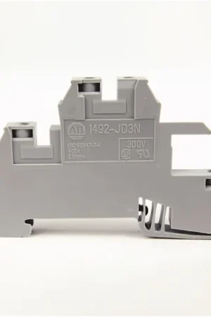 Última Versión Terminal roscado Hembra Allen Bradley 1492 de 4 vías, para cable de 26 → 12 AWG, 24A, 600 V, Sujeción y tornillo