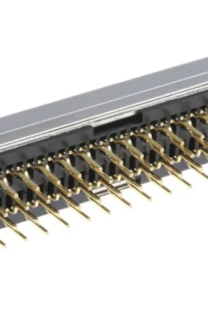 Económico Conector D-sub PCB, 3M, Hembra, 68 contactos, Montaje en orificio pasante, Recto, paso 1.27mm